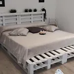 بيت للعطل Mirella's House